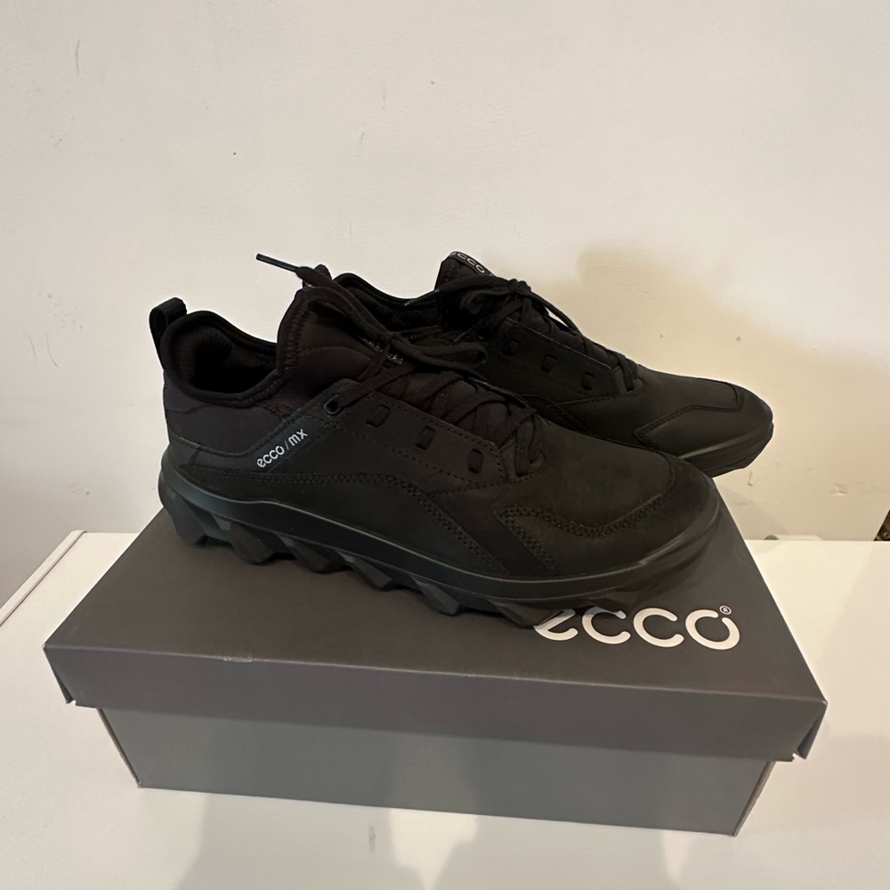 made in PORTUGAL. ECCO MX size EU 40 / US 9-9.5